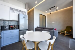 двокімнатна квартира в Львові, район Підзамче, на просп. Чорновола В’ячеслава 16Є в довготривалу оренду помісячно фото 2 двокімнатна квартира в Львові, район Підзамче, на просп. Чорновола В’ячеслава 16Є в довготривалу оренду помісячно фото 2