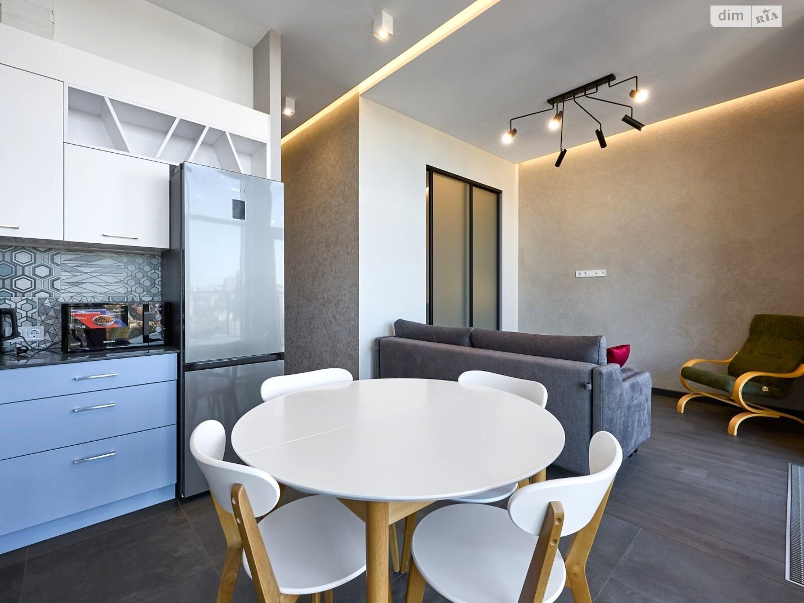 двокімнатна квартира в Львові, район Підзамче, на просп. Чорновола В’ячеслава 16Є в довготривалу оренду помісячно фото 1 двокімнатна квартира в Львові, район Підзамче, на просп. Чорновола В’ячеслава 16Є в довготривалу оренду помісячно фото 1