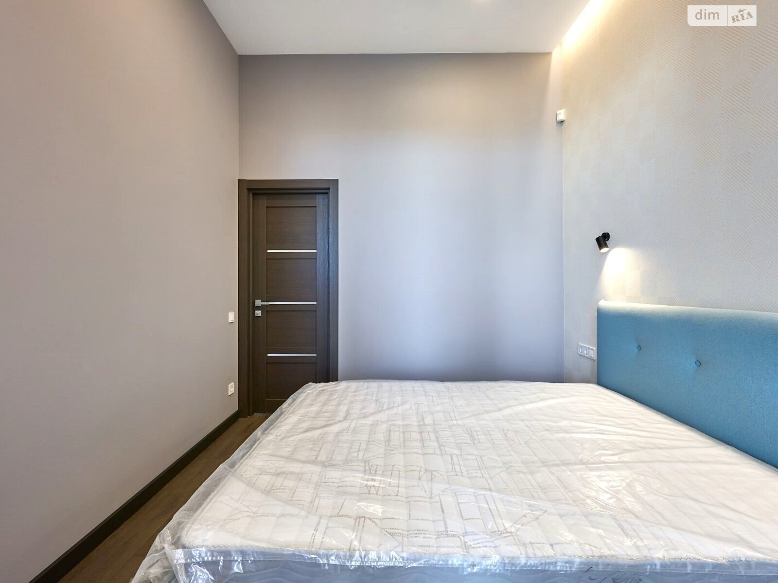 двокімнатна квартира в Львові, район Підзамче, на просп. Чорновола В’ячеслава 16Є в довготривалу оренду помісячно фото 1 двокімнатна квартира в Львові, район Підзамче, на просп. Чорновола В’ячеслава 16Є в довготривалу оренду помісячно фото 1