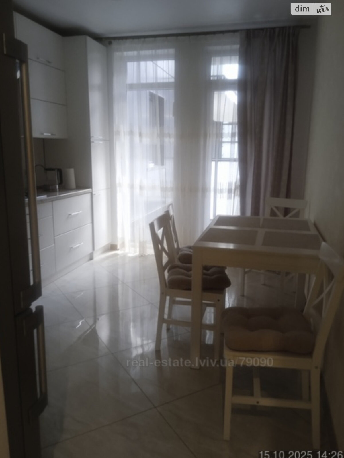 трикімнатна квартира в Львові, район Підзамче, на просп. Чорновола В’ячеслава 16А в довготривалу оренду помісячно фото 1 трикімнатна квартира в Львові, район Підзамче, на просп. Чорновола В’ячеслава 16А в довготривалу оренду помісячно фото 1