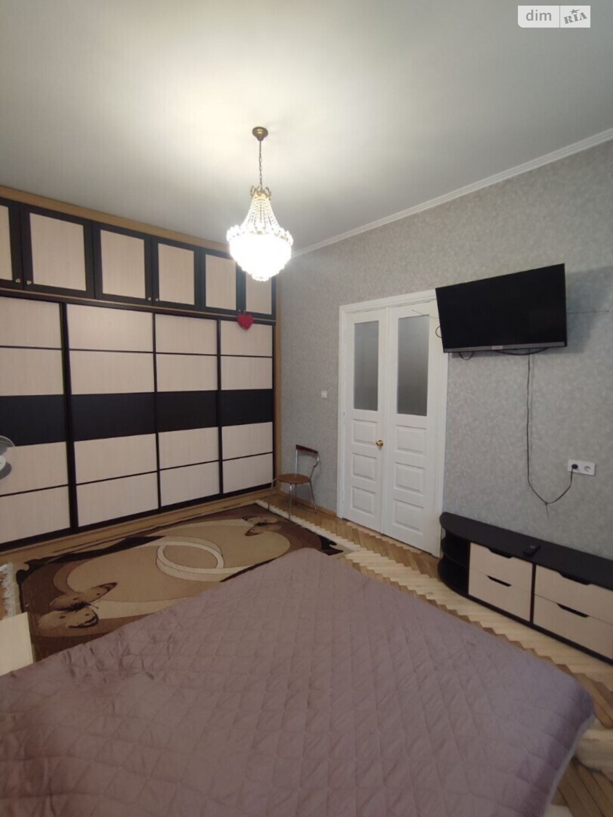 двокімнатна квартира в Львові, район Підзамче, на вул. Долинського в довготривалу оренду помісячно фото 1