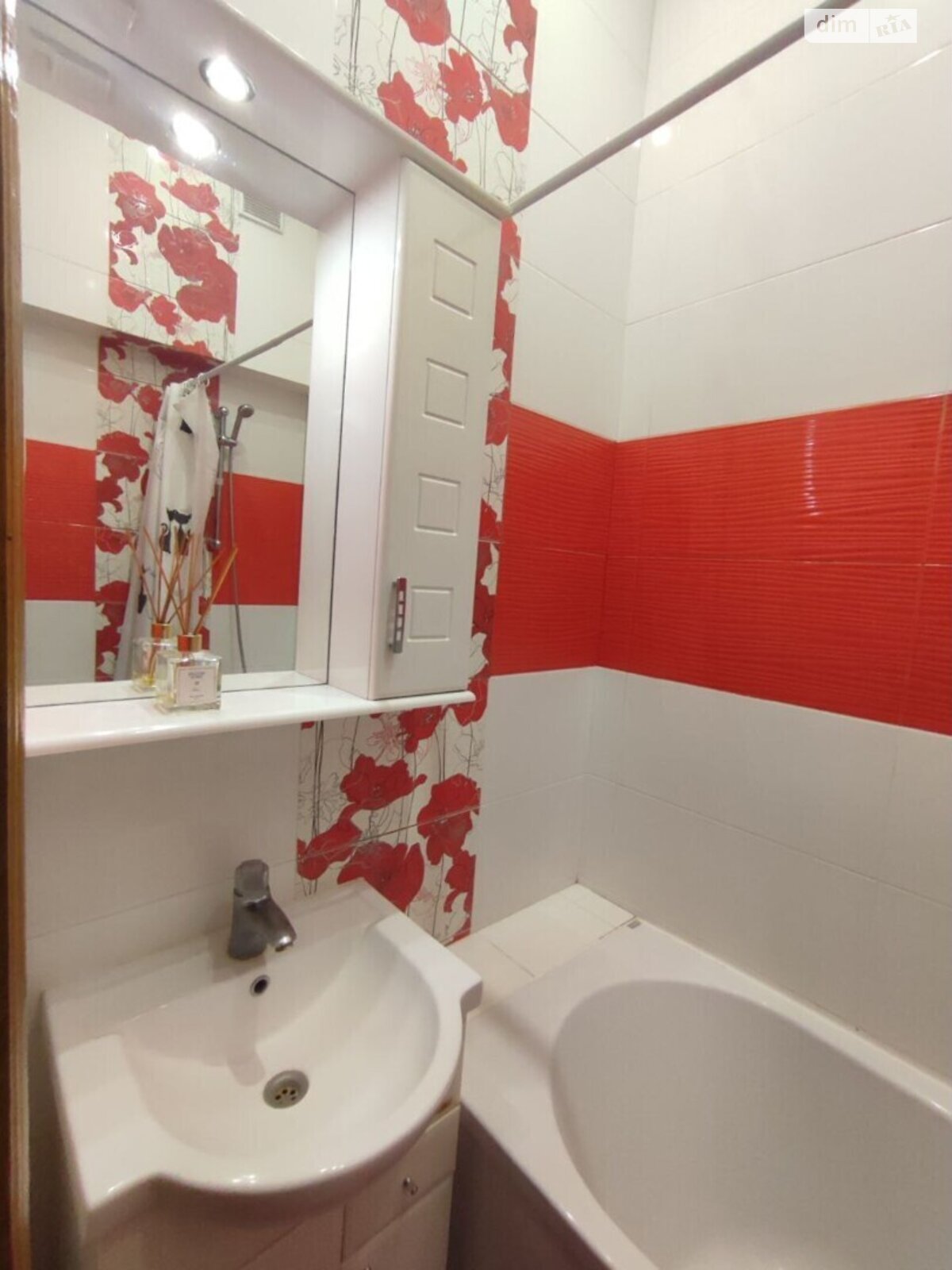 двокімнатна квартира в Львові, район Підзамче, на вул. Долинського в довготривалу оренду помісячно фото 1