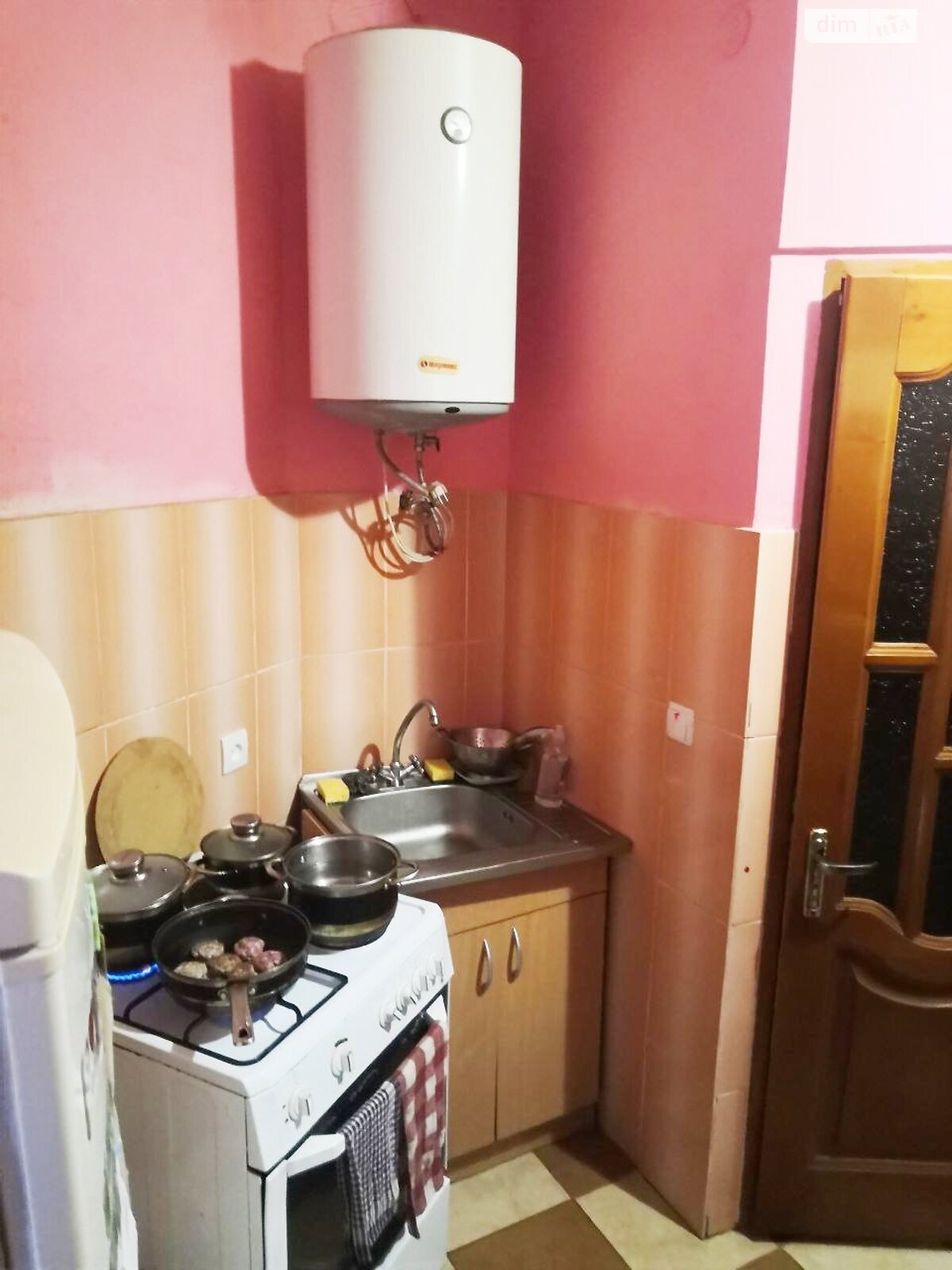 однокомнатная квартира в Львове, район Подзамче, на ул. Донецкая в аренду на долгий срок помесячно фото 1 однокомнатная квартира в Львове, район Подзамче, на ул. Донецкая в аренду на долгий срок помесячно фото 1