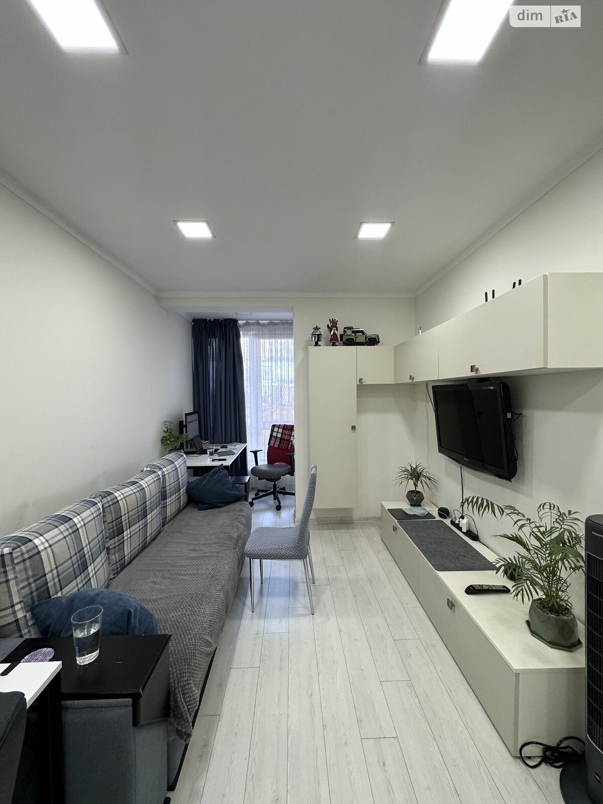 однокомнатная квартира в Львове, район Подзамче, на ул. Вячеслава Липинского 28 в аренду на долгий срок помесячно фото 1