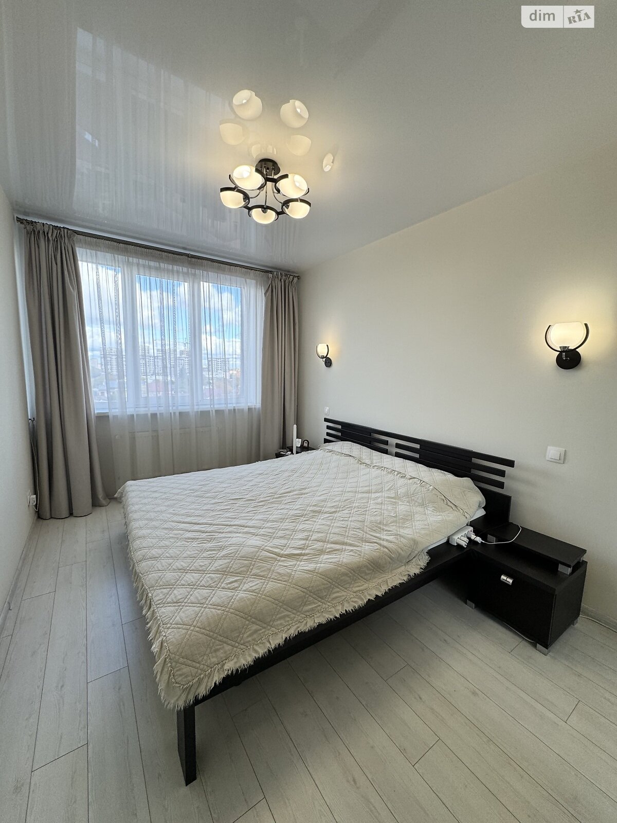 однокомнатная квартира в Львове, район Подзамче, на ул. Вячеслава Липинского 28 в аренду на долгий срок помесячно фото 1