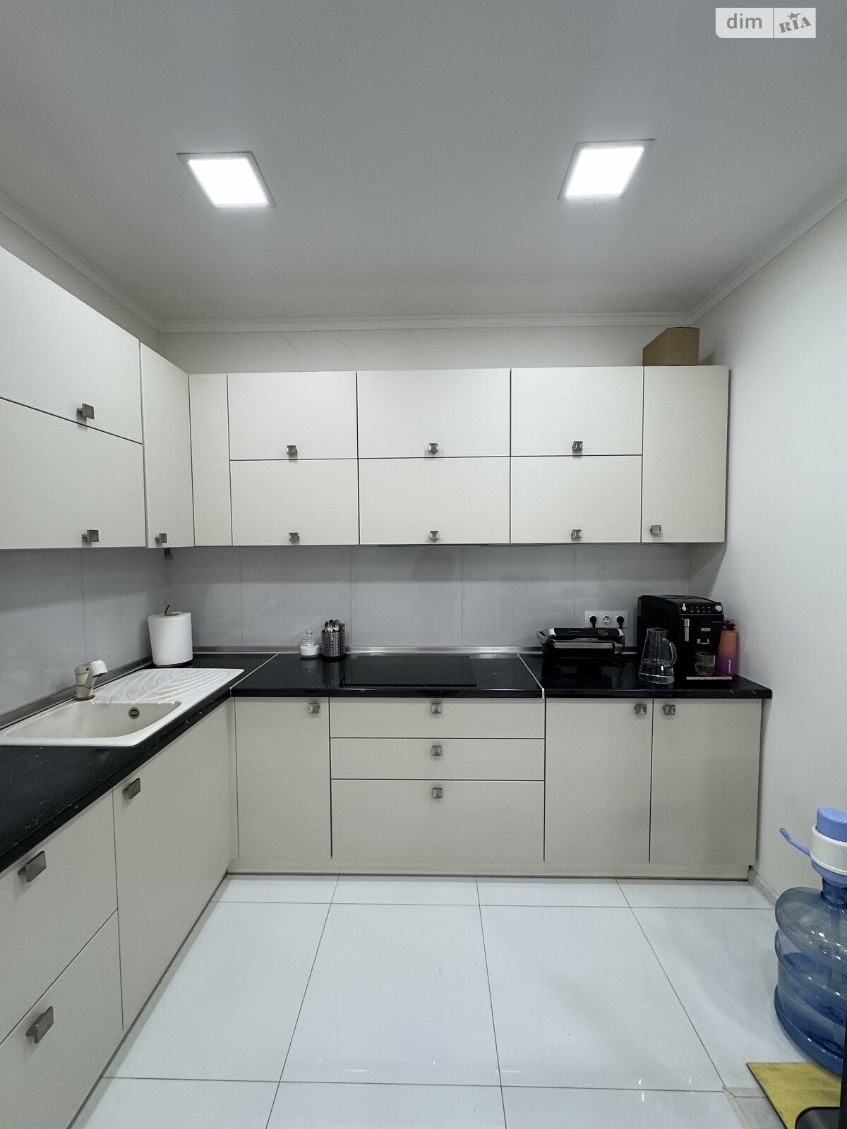 однокомнатная квартира в Львове, район Подзамче, на ул. Вячеслава Липинского 28 в аренду на долгий срок помесячно фото 1