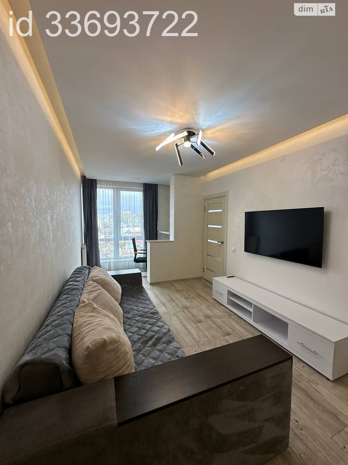 однокомнатная квартира в Львове, район Подзамче, на ул. Вячеслава Липинского 28 в аренду на долгий срок помесячно фото 1