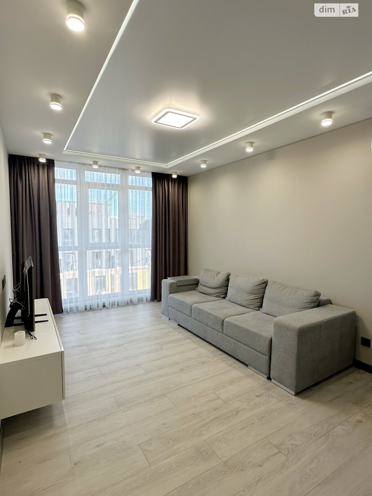 однокімнатна квартира в Львові, район Підзамче, на вул. Замарстинівська 55Б в довготривалу оренду помісячно фото 1