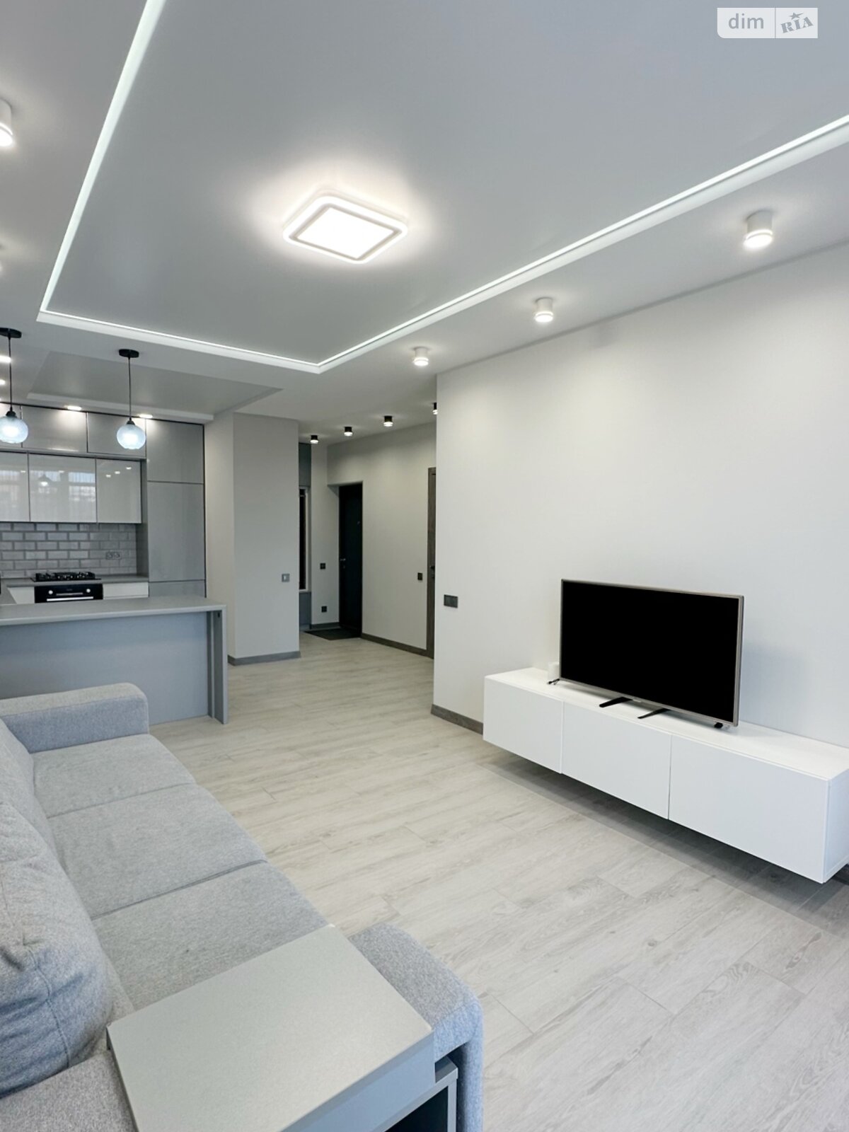 однокімнатна квартира в Львові, район Підзамче, на вул. Замарстинівська 55Б в довготривалу оренду помісячно фото 1