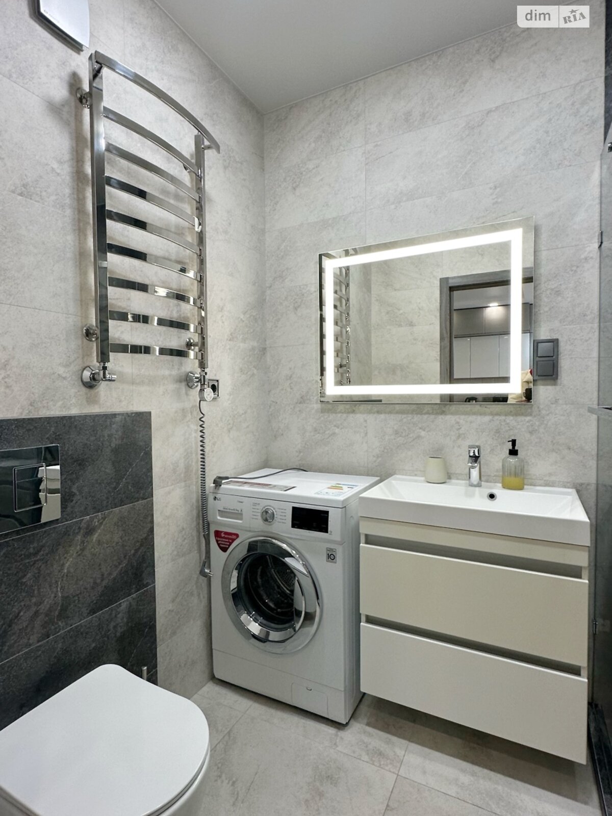 однокімнатна квартира в Львові, район Підзамче, на вул. Замарстинівська 55Б в довготривалу оренду помісячно фото 1