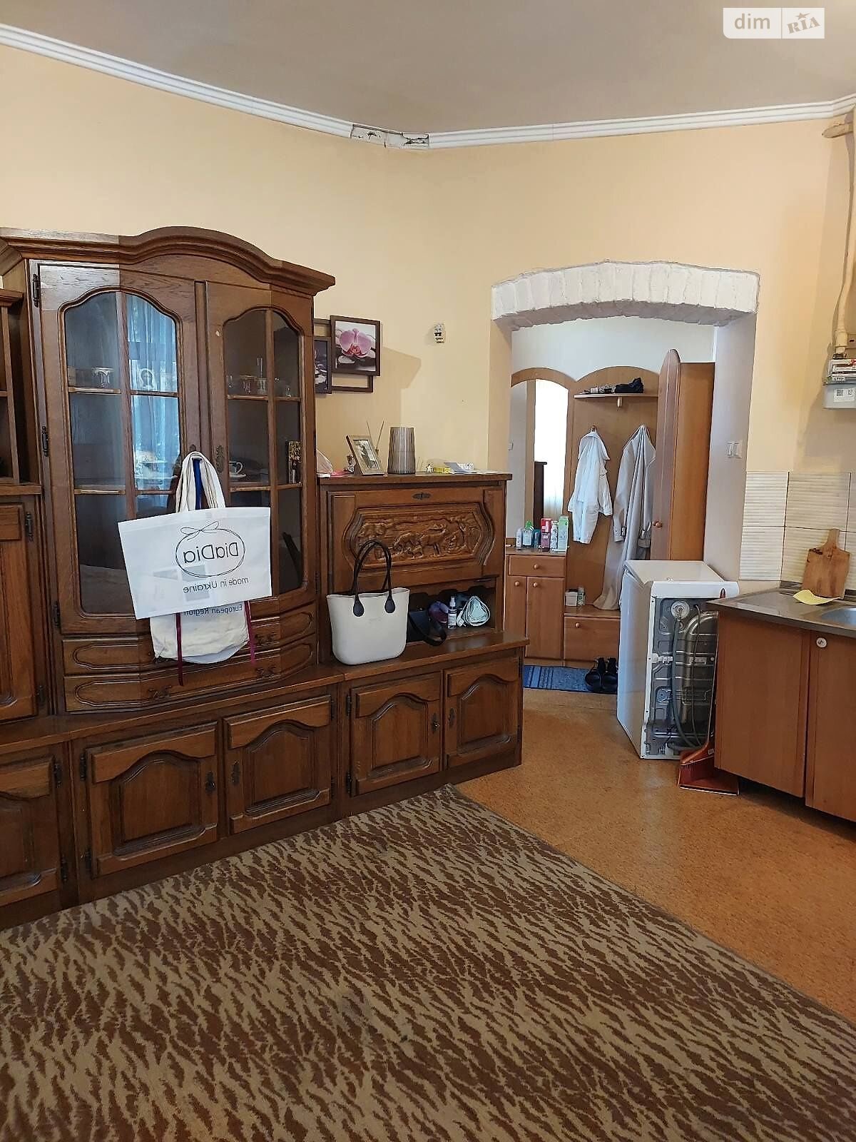 однокомнатная квартира в Львове, район Подзамче, на ул. Замарстиновская 15 в аренду на долгий срок помесячно фото 1 однокомнатная квартира в Львове, район Подзамче, на ул. Замарстиновская 15 в аренду на долгий срок помесячно фото 1