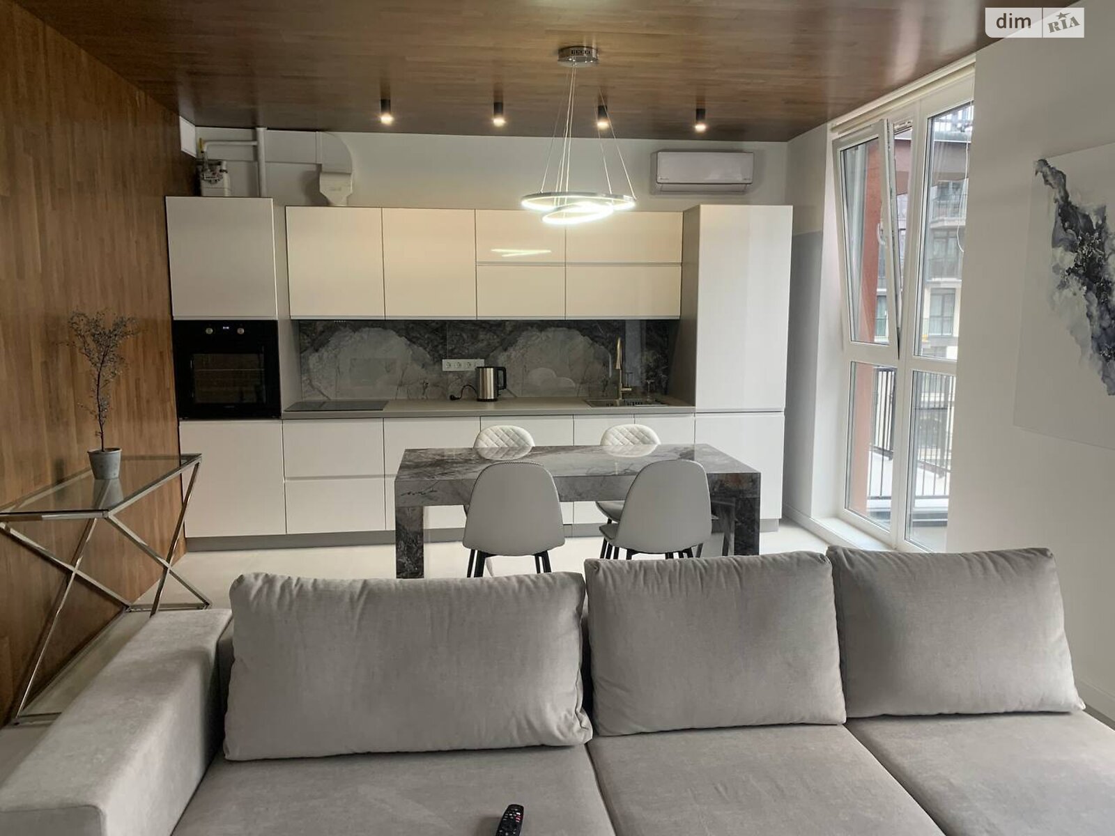 однокомнатная квартира в Львове, район Подзамче, на ул. Замарстиновская в аренду на долгий срок помесячно фото 1