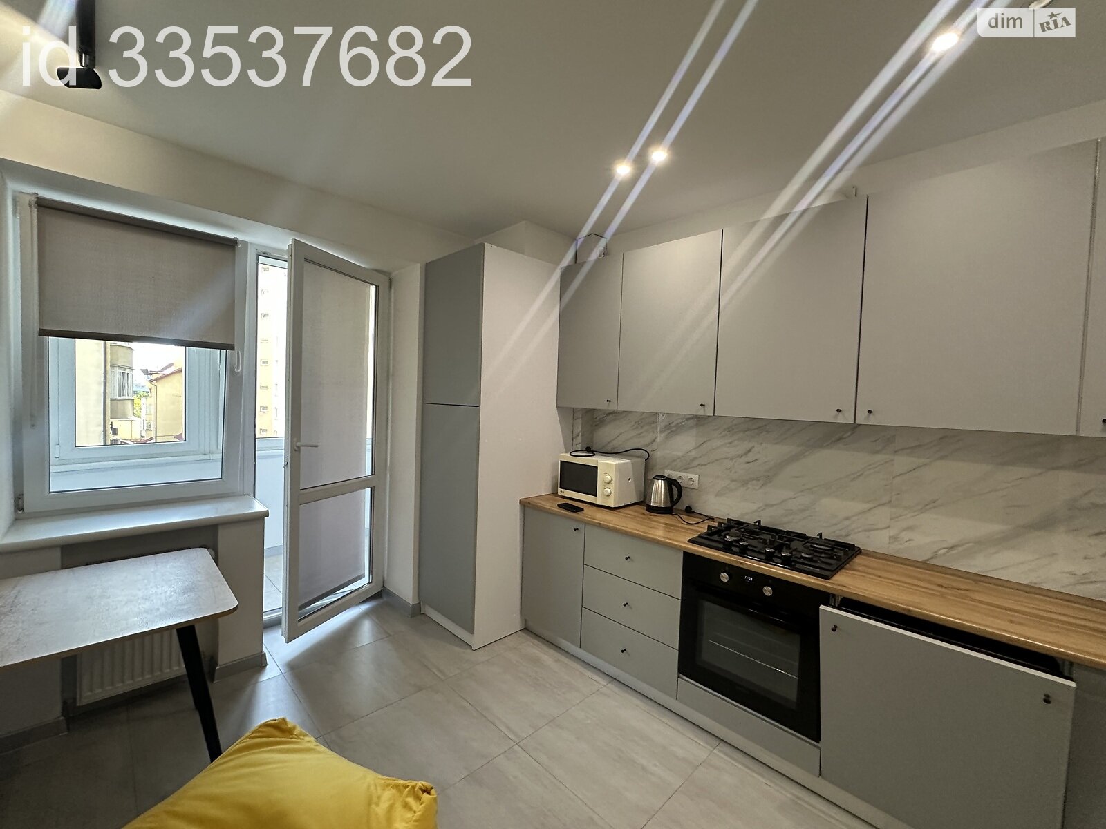 однокомнатная квартира в Львове, район Привокзальная, на ул. Железнодорожная 7С в аренду на долгий срок помесячно фото 1 однокомнатная квартира в Львове, район Привокзальная, на ул. Железнодорожная 7С в аренду на долгий срок помесячно фото 1