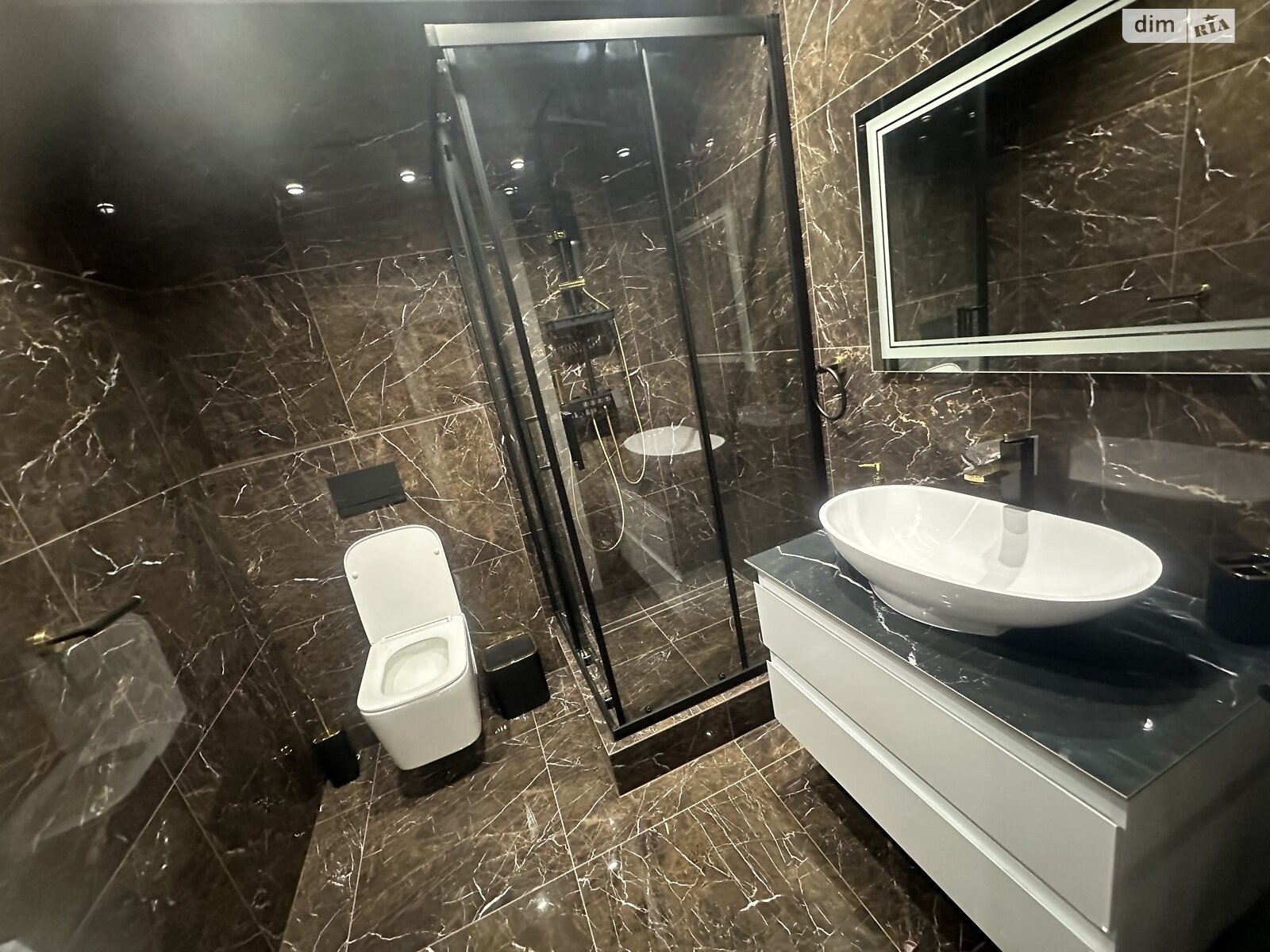 однокомнатная квартира в Львове, район Привокзальная, на ул. Железнодорожная 9А в аренду на долгий срок помесячно фото 1 однокомнатная квартира в Львове, район Привокзальная, на ул. Железнодорожная 9А в аренду на долгий срок помесячно фото 1