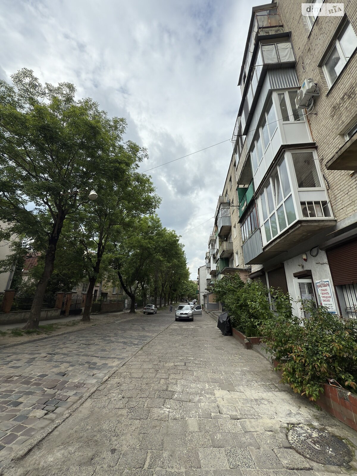 однокімнатна квартира в Львові, район Привокзальна, на вул. Квітки-Основ’яненка в довготривалу оренду помісячно фото 1 однокімнатна квартира в Львові, район Привокзальна, на вул. Квітки-Основ’яненка в довготривалу оренду помісячно фото 1