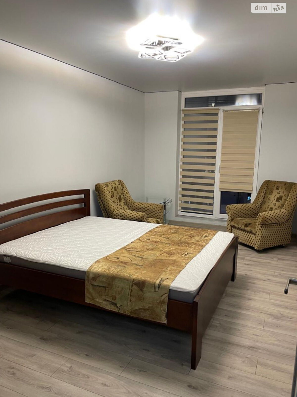 однокомнатная квартира в Львове, район Привокзальная, на ул. Михновских Братьев в аренду на долгий срок помесячно фото 1 однокомнатная квартира в Львове, район Привокзальная, на ул. Михновских Братьев в аренду на долгий срок помесячно фото 1