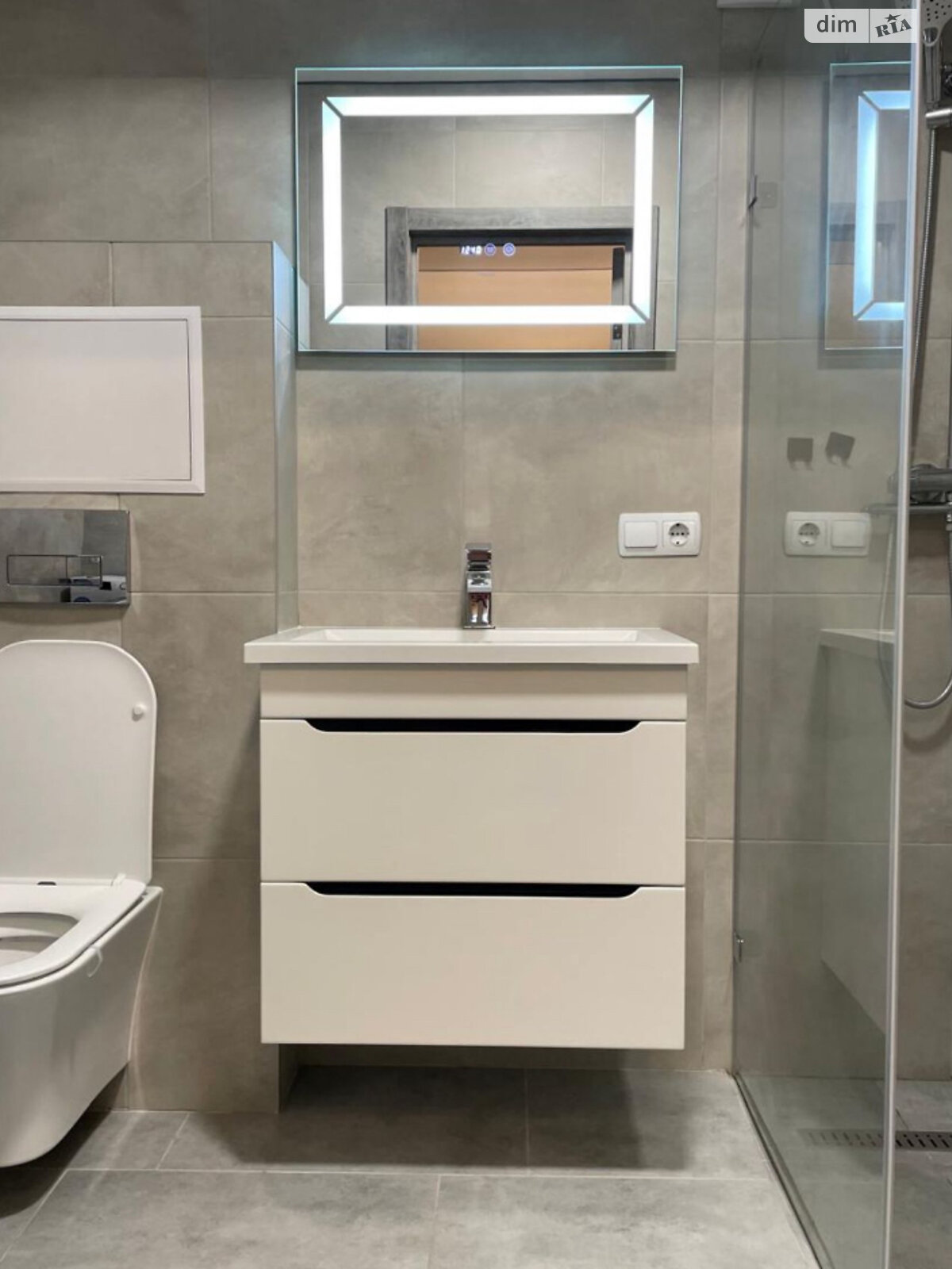 однокомнатная квартира в Львове, район Привокзальная, на ул. Михновских Братьев в аренду на долгий срок помесячно фото 1 однокомнатная квартира в Львове, район Привокзальная, на ул. Михновских Братьев в аренду на долгий срок помесячно фото 1