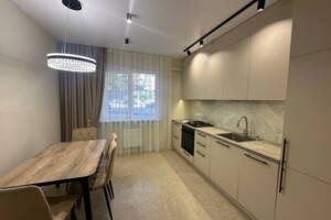 двокімнатна квартира в Львові, район Привокзальна, на вул. Шевченка Тараса в довготривалу оренду помісячно фото 2 двокімнатна квартира в Львові, район Привокзальна, на вул. Шевченка Тараса в довготривалу оренду помісячно фото 2