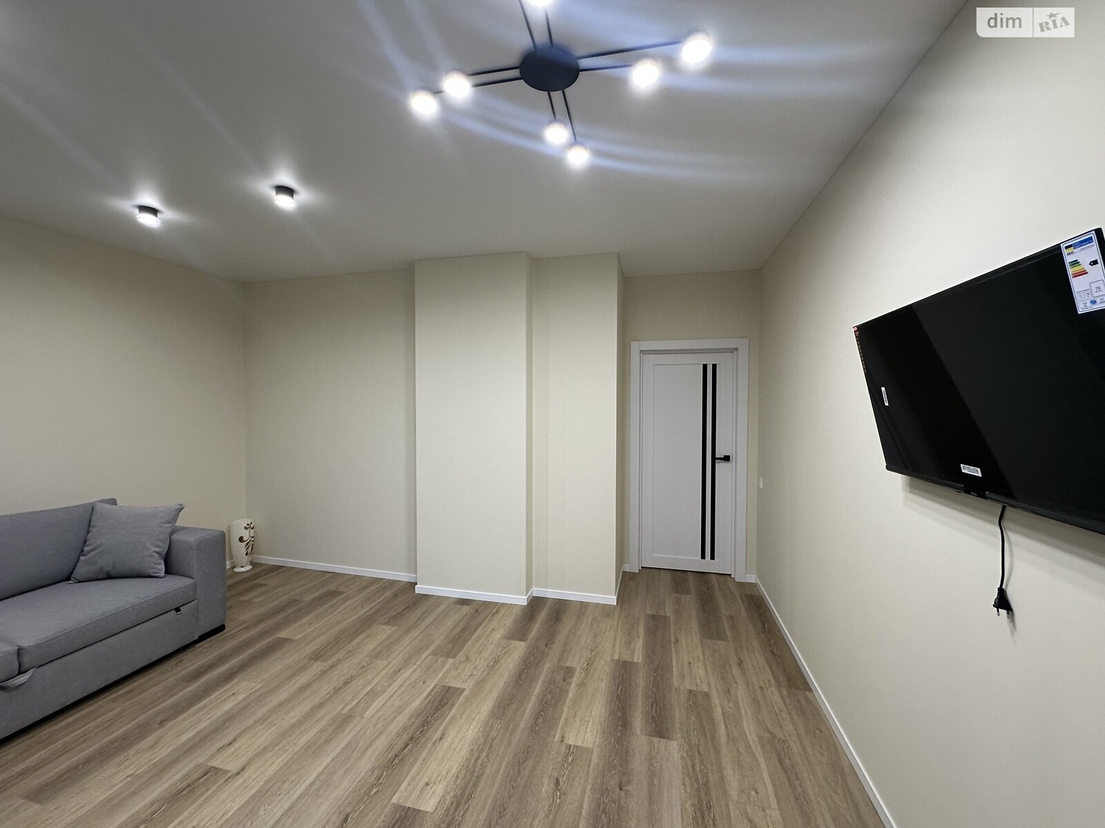 двокімнатна квартира в Львові, район Привокзальна, на вул. Шевченка Тараса в довготривалу оренду помісячно фото 1 двокімнатна квартира в Львові, район Привокзальна, на вул. Шевченка Тараса в довготривалу оренду помісячно фото 1