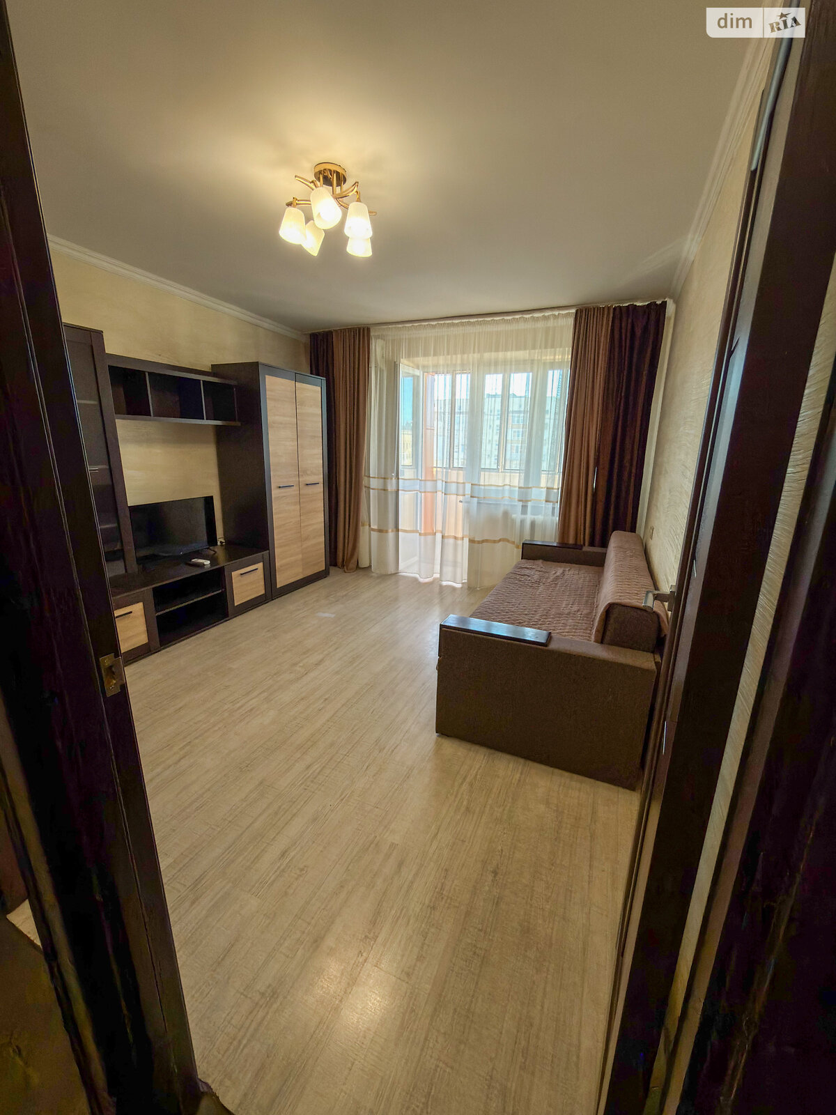 однокімнатна квартира з ремонтом в Львові, район Рясне 2, на вул. Величковського в довготривалу оренду помісячно фото 1