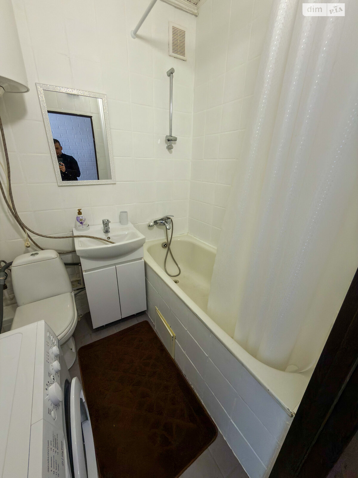 однокімнатна квартира з ремонтом в Львові, район Рясне 2, на вул. Величковського в довготривалу оренду помісячно фото 1