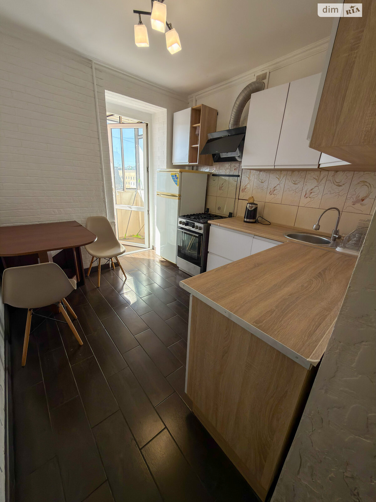 однокімнатна квартира з ремонтом в Львові, район Рясне 2, на вул. Величковського в довготривалу оренду помісячно фото 1