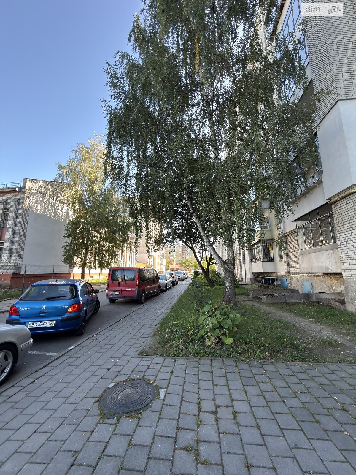 однокімнатна квартира з ремонтом в Львові, район Рясне 2, на вул. Величковського в довготривалу оренду помісячно фото 1