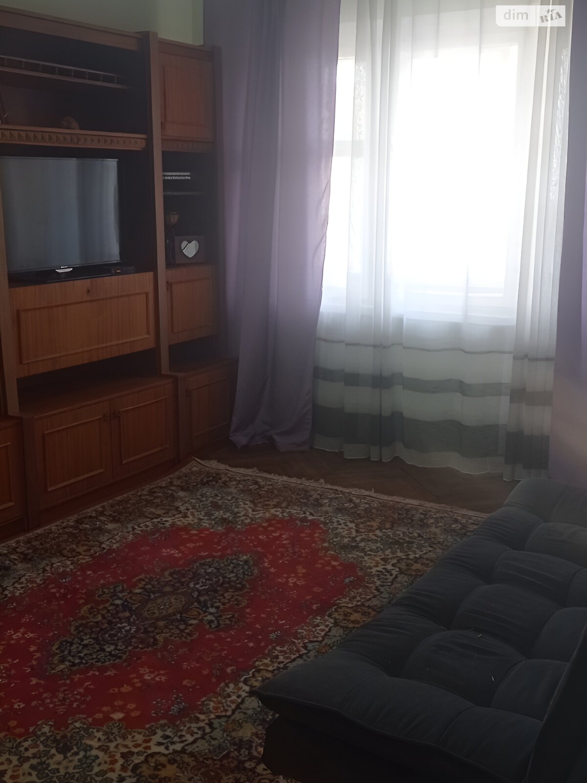 чотирикімнатна квартира в Львові, район Санта Барбара, на вул. Коломийська в довготривалу оренду помісячно фото 1 чотирикімнатна квартира в Львові, район Санта Барбара, на вул. Коломийська в довготривалу оренду помісячно фото 1
