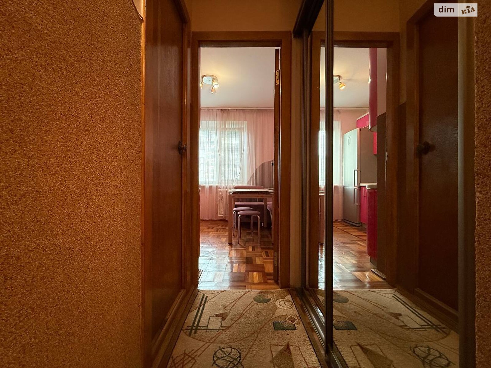 однокомнатная квартира в Львове, район Санта Барбара, на ул. Освицкая 17 в аренду на долгий срок помесячно фото 1 однокомнатная квартира в Львове, район Санта Барбара, на ул. Освицкая 17 в аренду на долгий срок помесячно фото 1