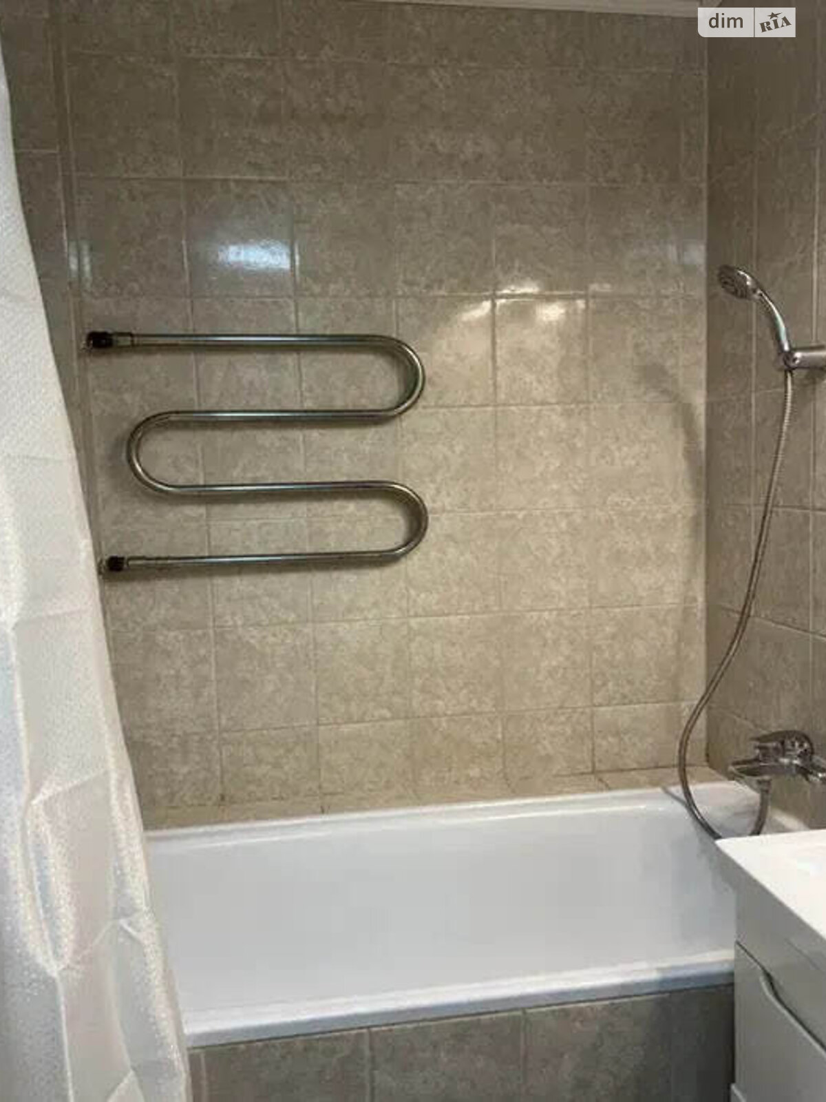 двухкомнатная квартира в Львове, район Санта Барбара, на ул. Освицкая 3 в аренду на долгий срок помесячно фото 1