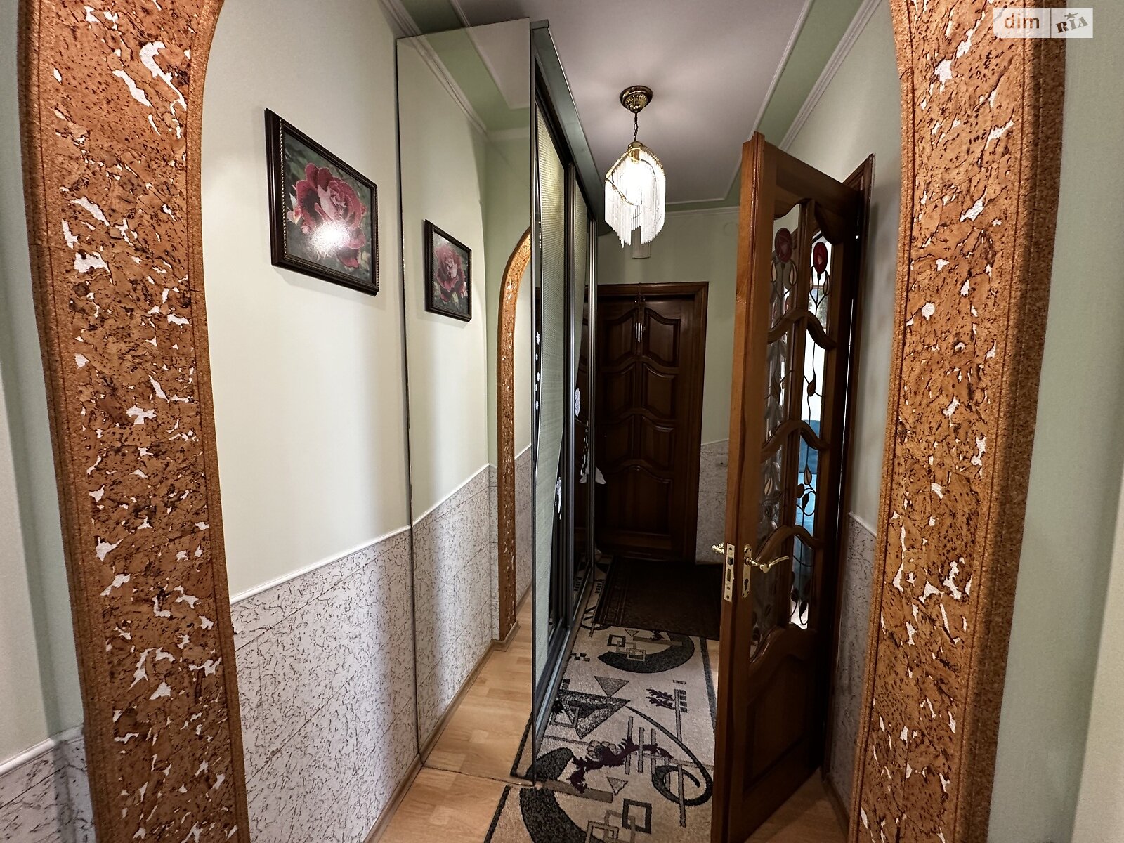 трикімнатна квартира з ремонтом в Львові, район Санта Барбара, на вул. Трильовського в довготривалу оренду помісячно фото 1 трикімнатна квартира з ремонтом в Львові, район Санта Барбара, на вул. Трильовського в довготривалу оренду помісячно фото 1