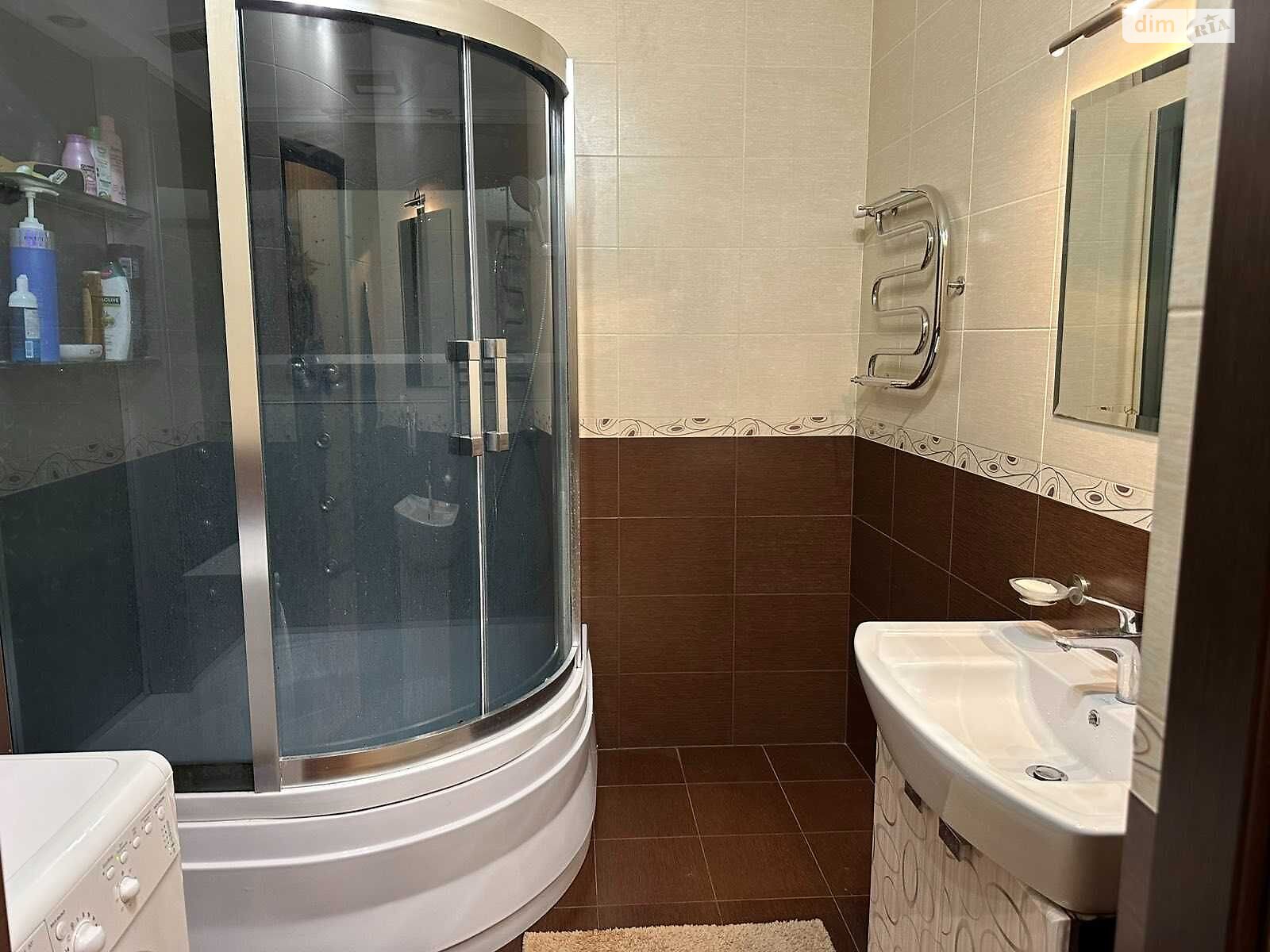 двокімнатна квартира в Львові, район Шевченківський, на просп. Чорновола В’ячеслава в довготривалу оренду помісячно фото 1 двокімнатна квартира в Львові, район Шевченківський, на просп. Чорновола В’ячеслава в довготривалу оренду помісячно фото 1