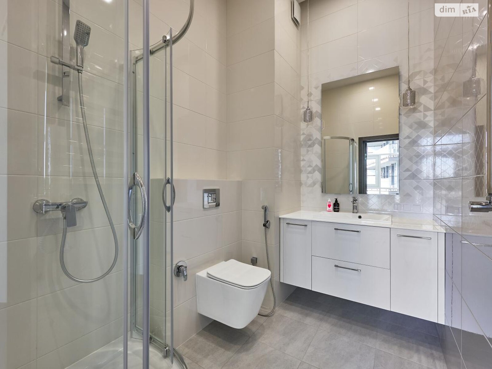 двокімнатна квартира в Львові, район Шевченківський, на просп. Чорновола В’ячеслава 16Є в довготривалу оренду помісячно фото 1 двокімнатна квартира в Львові, район Шевченківський, на просп. Чорновола В’ячеслава 16Є в довготривалу оренду помісячно фото 1