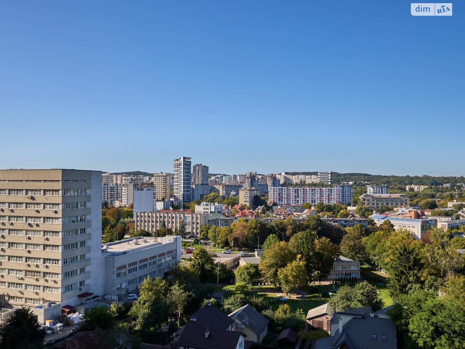 двокімнатна квартира в Львові, район Шевченківський, на просп. Чорновола В’ячеслава 16Є в довготривалу оренду помісячно фото 1 двокімнатна квартира в Львові, район Шевченківський, на просп. Чорновола В’ячеслава 16Є в довготривалу оренду помісячно фото 1