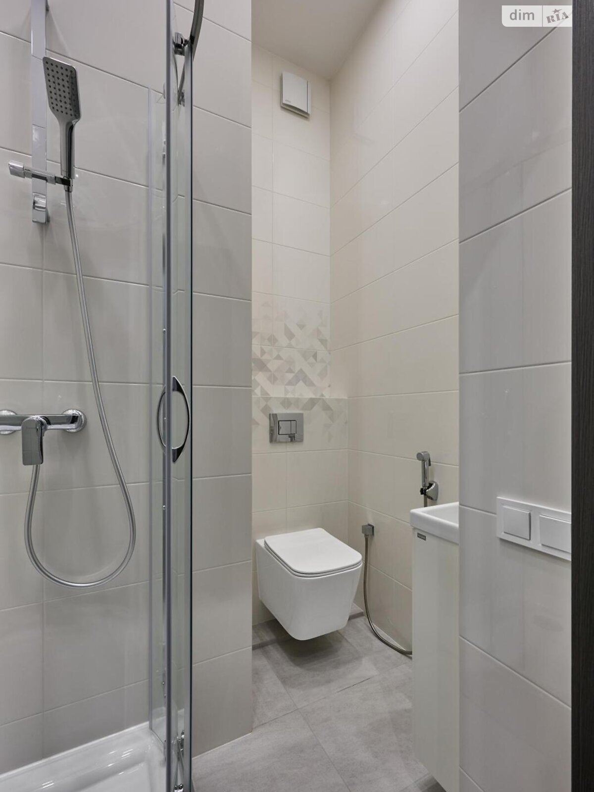 двокімнатна квартира в Львові, район Шевченківський, на просп. Чорновола В’ячеслава 16Є в довготривалу оренду помісячно фото 1 двокімнатна квартира в Львові, район Шевченківський, на просп. Чорновола В’ячеслава 16Є в довготривалу оренду помісячно фото 1