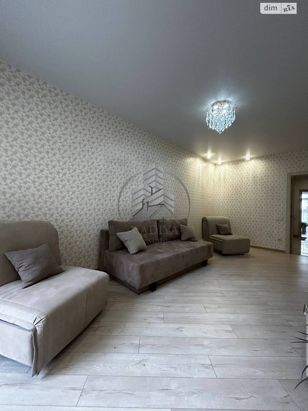 двокімнатна квартира в Львові, район Шевченківський, на просп. Чорновола В’ячеслава 16А в довготривалу оренду помісячно фото 1 двокімнатна квартира в Львові, район Шевченківський, на просп. Чорновола В’ячеслава 16А в довготривалу оренду помісячно фото 1