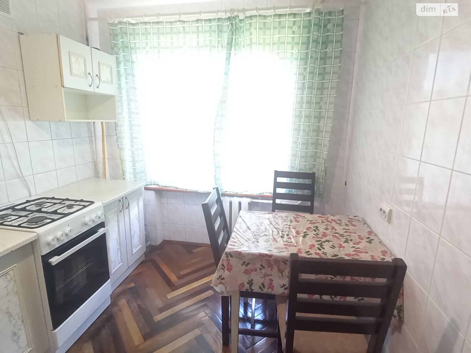 двокімнатна квартира в Львові, район Шевченківський, на вул. Гетьмана Івана Мазепи 19 в довготривалу оренду помісячно фото 1 двокімнатна квартира в Львові, район Шевченківський, на вул. Гетьмана Івана Мазепи 19 в довготривалу оренду помісячно фото 1