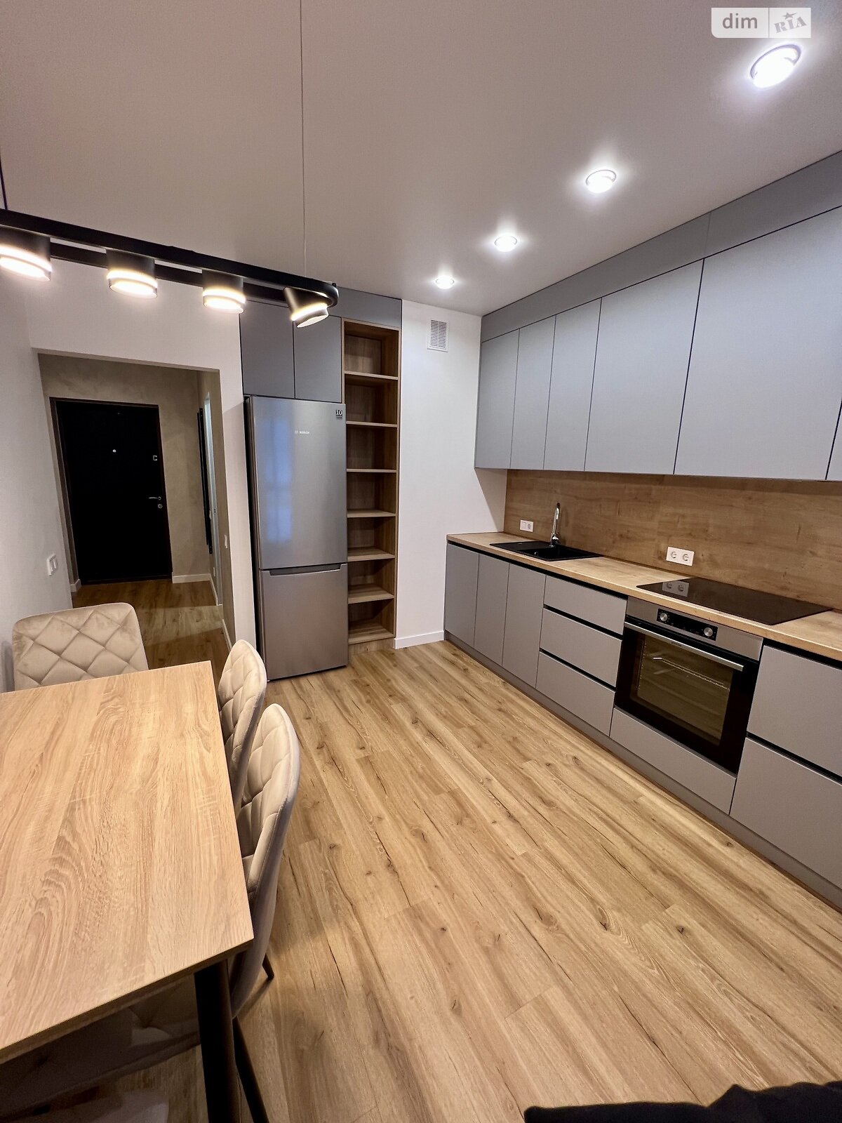 однокомнатная квартира в Львове, район Шевченковский, на ул. Хмельницкого Богдана 116 в аренду на долгий срок помесячно фото 1