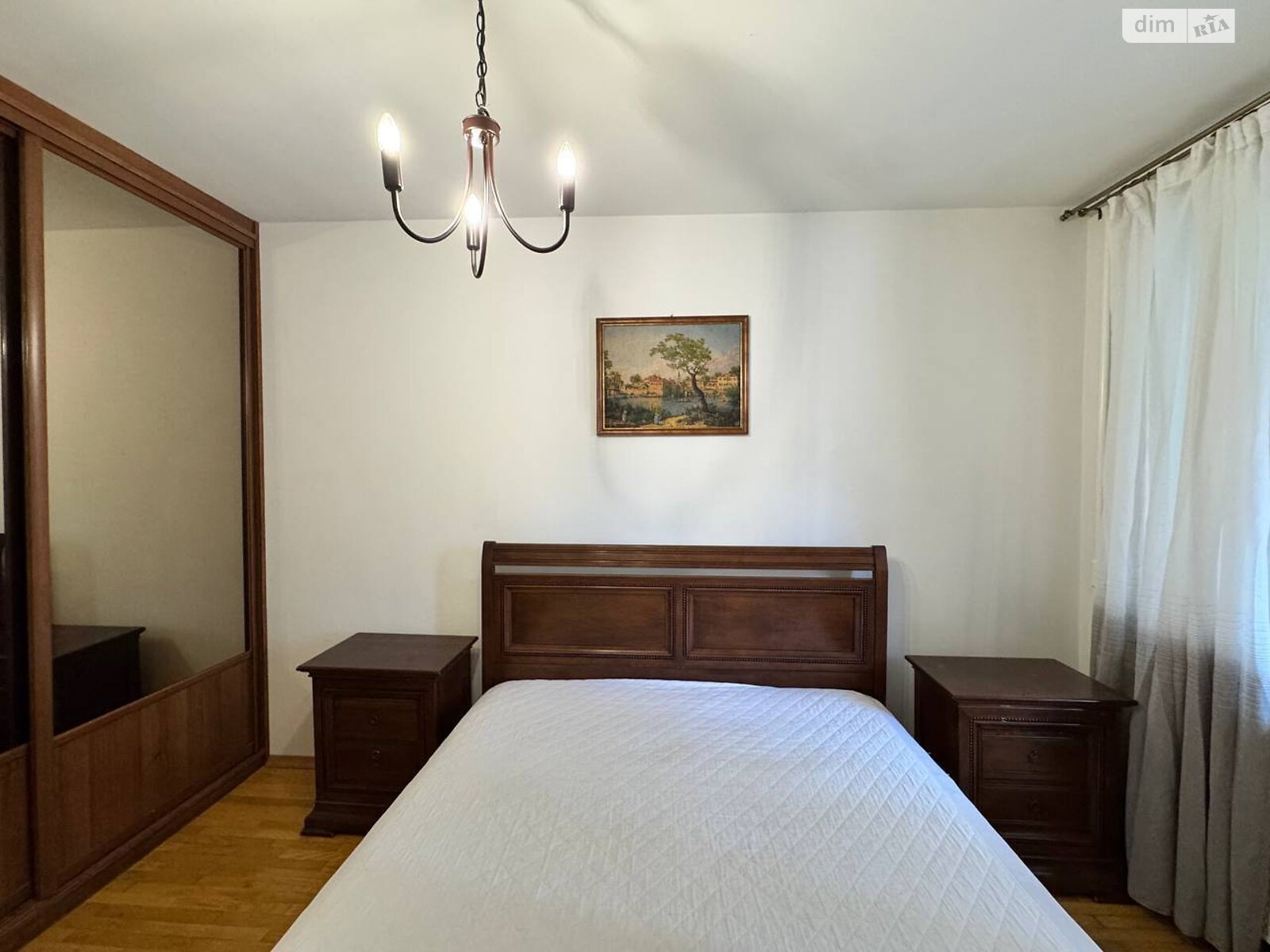 трехкомнатная квартира в Львове, район Шевченковский, на ул. Миколайчука 1А в аренду на долгий срок помесячно фото 1