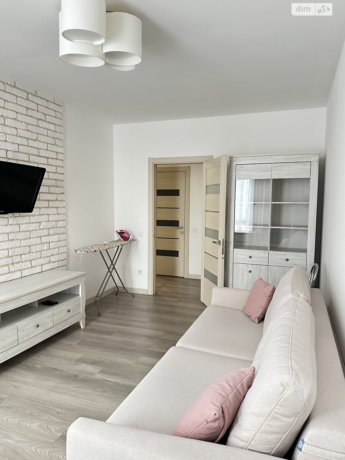 двокімнатна квартира в Львові, район Шевченківський, на вул. Шевченка Тараса 25 в довготривалу оренду помісячно фото 1