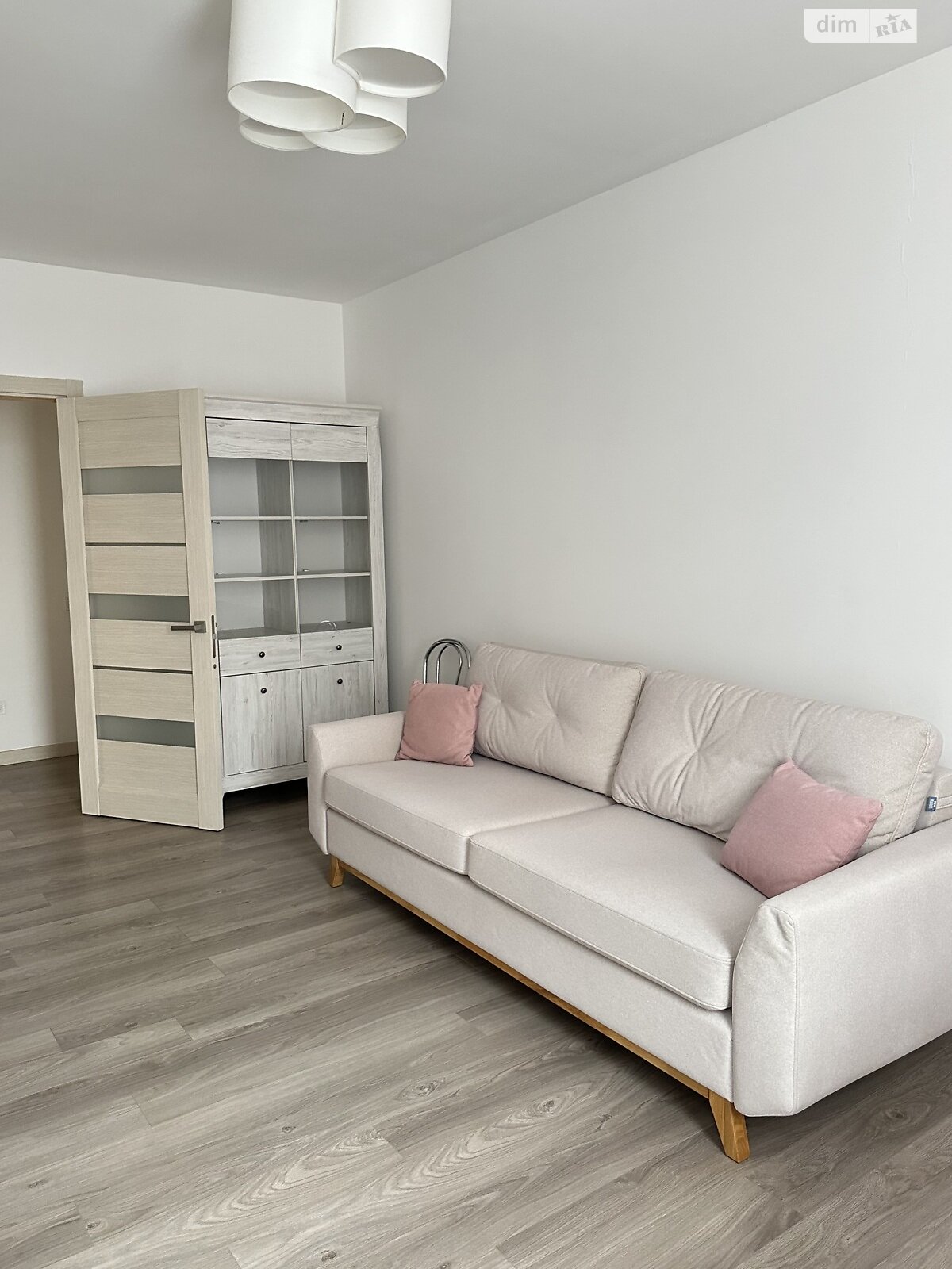 двокімнатна квартира в Львові, район Шевченківський, на вул. Шевченка Тараса 25 в довготривалу оренду помісячно фото 1