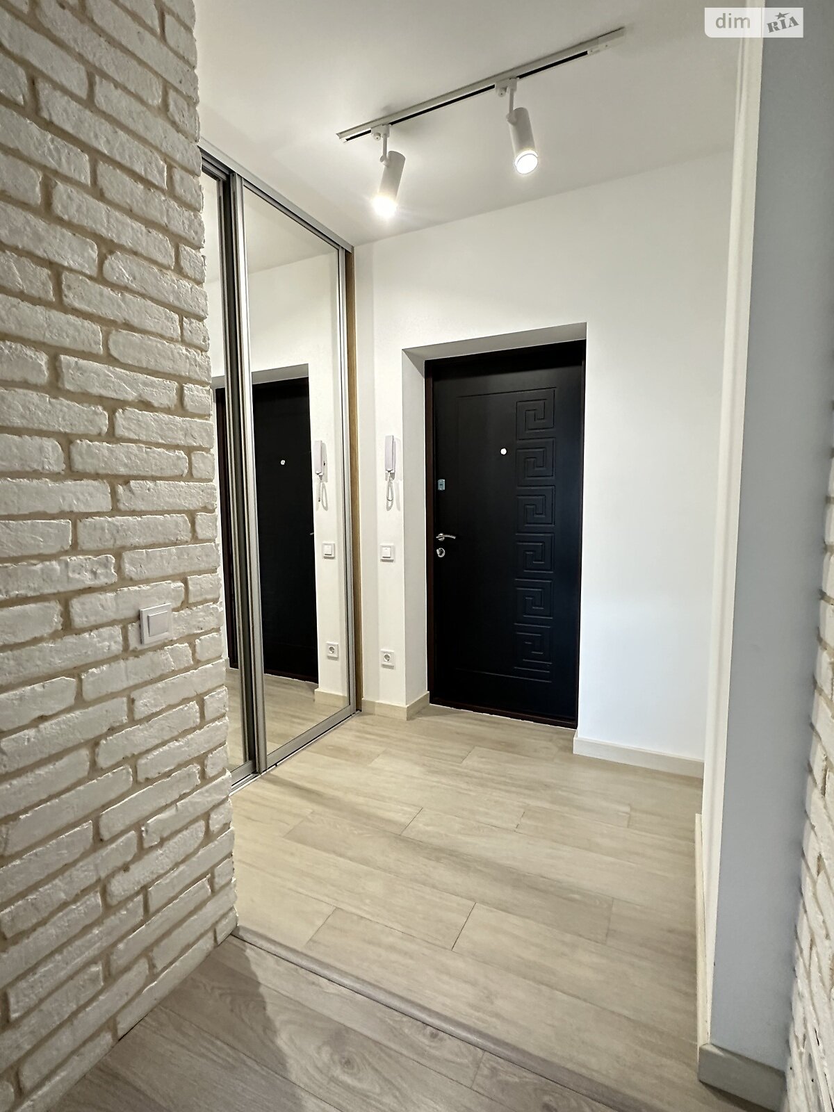 двокімнатна квартира в Львові, район Шевченківський, на вул. Шевченка Тараса 25 в довготривалу оренду помісячно фото 1