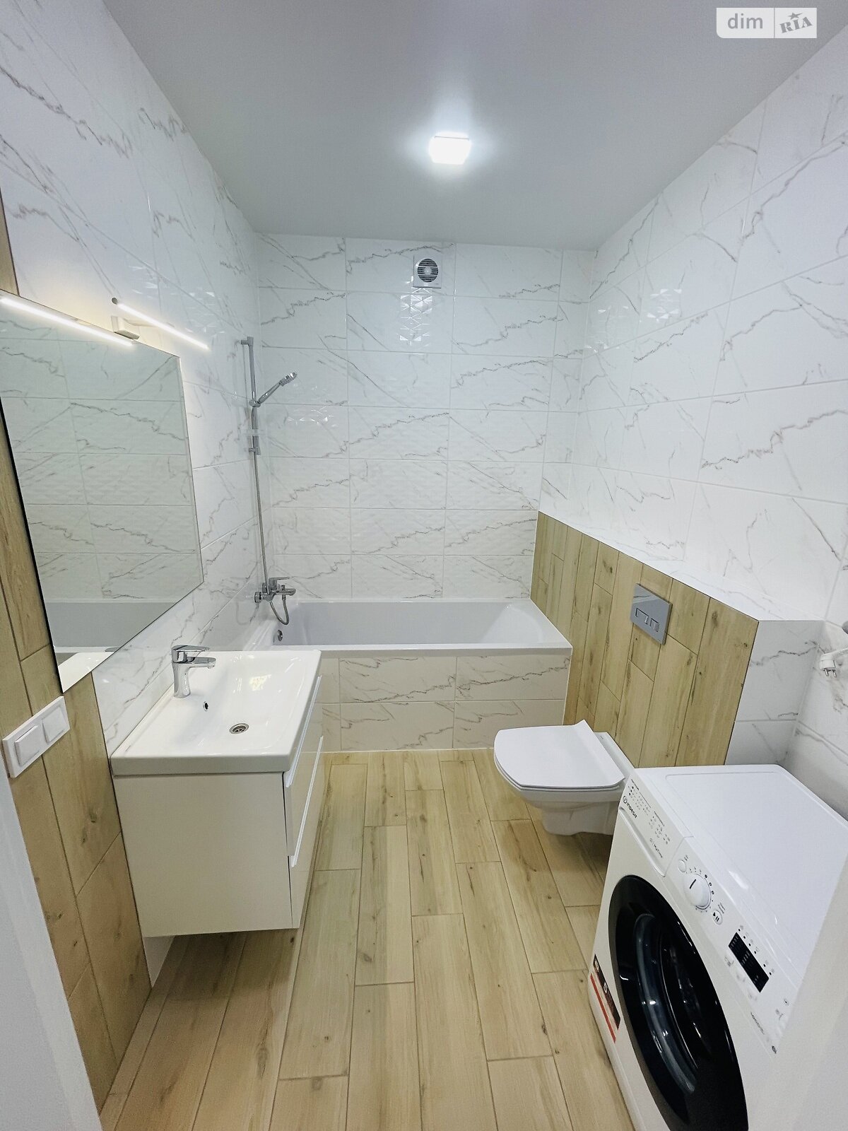 двухкомнатная квартира в Львове, район Шевченковский, на ул. Варшавская 201 в аренду на долгий срок помесячно фото 1 двухкомнатная квартира в Львове, район Шевченковский, на ул. Варшавская 201 в аренду на долгий срок помесячно фото 1