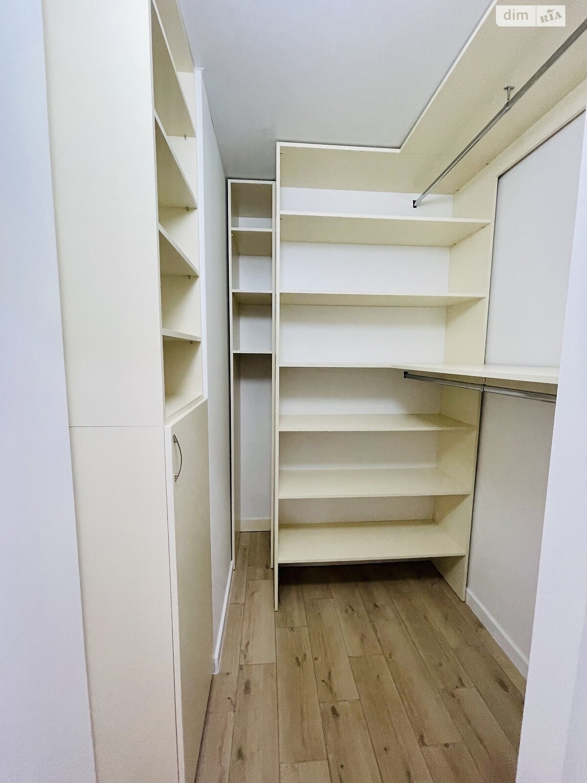 двухкомнатная квартира в Львове, район Шевченковский, на ул. Варшавская 201 в аренду на долгий срок помесячно фото 1 двухкомнатная квартира в Львове, район Шевченковский, на ул. Варшавская 201 в аренду на долгий срок помесячно фото 1