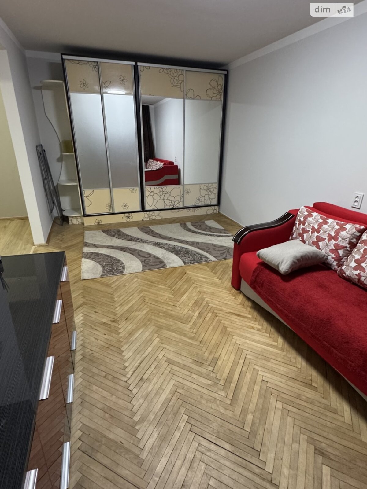 однокомнатная квартира с ремонтом в Львове, район Сигновка, на ул. Головатого Антона 4 в аренду на долгий срок помесячно фото 1