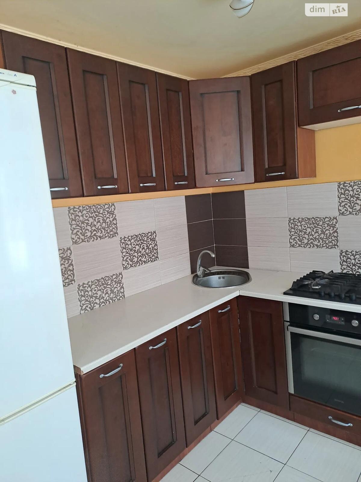 трехкомнатная квартира в Львове, район Сигновка, на ул. Городоцкая 317 в аренду на долгий срок помесячно фото 1 трехкомнатная квартира в Львове, район Сигновка, на ул. Городоцкая 317 в аренду на долгий срок помесячно фото 1