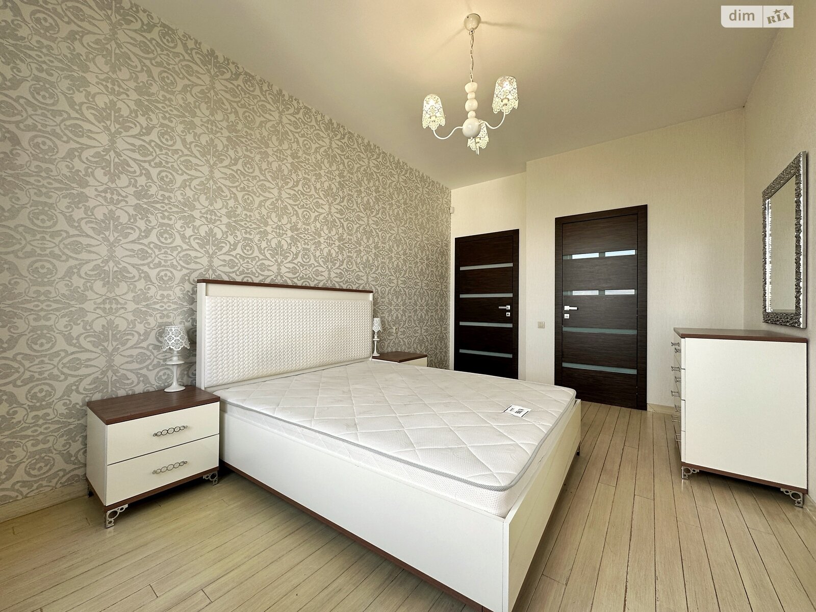 двухкомнатная квартира в Львове, район Сигновка, на ул. Караджича 29А в аренду на долгий срок помесячно фото 1 двухкомнатная квартира в Львове, район Сигновка, на ул. Караджича 29А в аренду на долгий срок помесячно фото 1