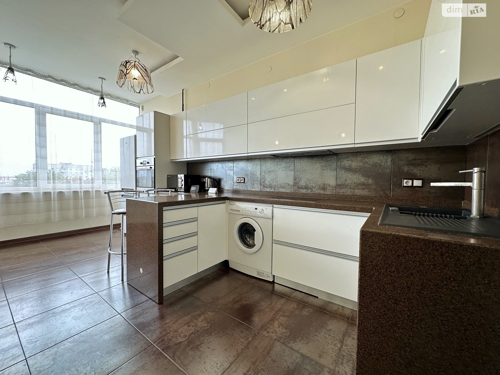 двухкомнатная квартира в Львове, район Сигновка, на ул. Караджича 29А в аренду на долгий срок помесячно фото 1 двухкомнатная квартира в Львове, район Сигновка, на ул. Караджича 29А в аренду на долгий срок помесячно фото 1