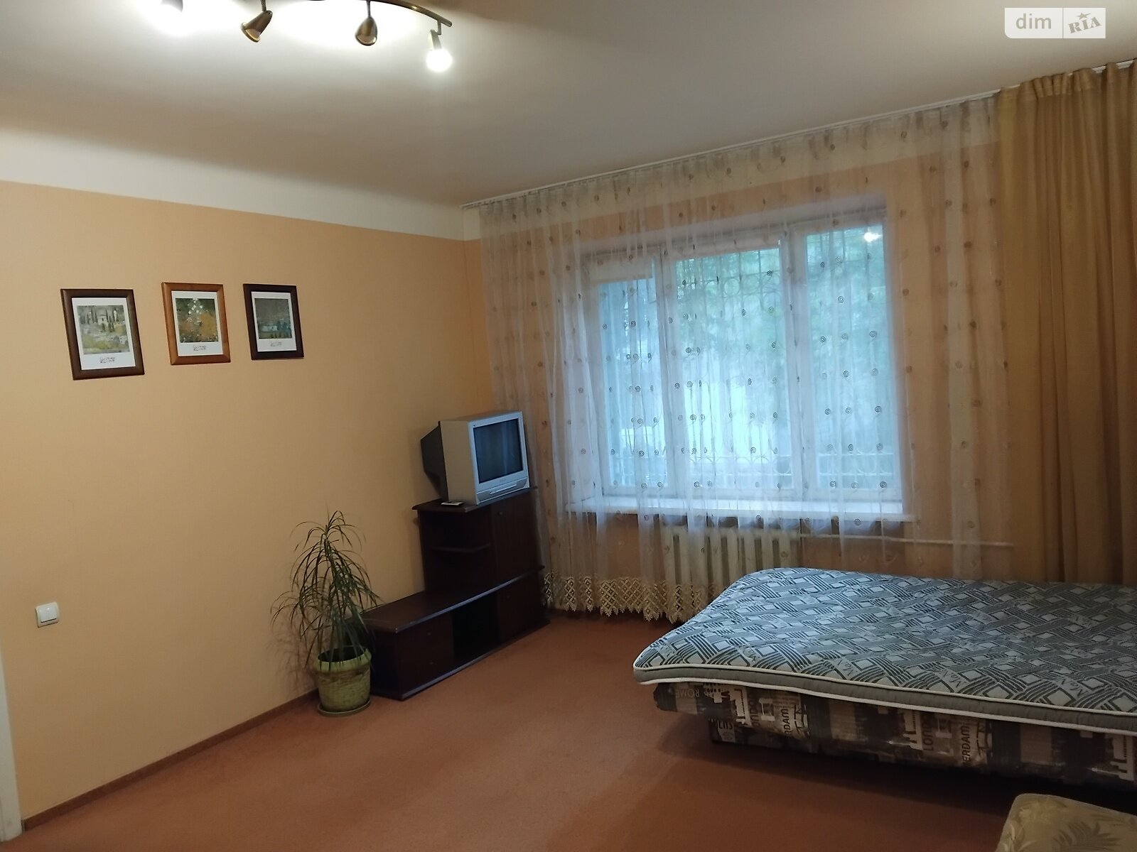 однокімнатна квартира з ремонтом в Львові, район Снопків, на вул. Кубійовича 31 в довготривалу оренду помісячно фото 1 однокімнатна квартира з ремонтом в Львові, район Снопків, на вул. Кубійовича 31 в довготривалу оренду помісячно фото 1