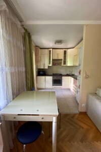 двокімнатна квартира в Львові, район Снопків, на вул. Тарнавського Генерала в довготривалу оренду помісячно фото 2